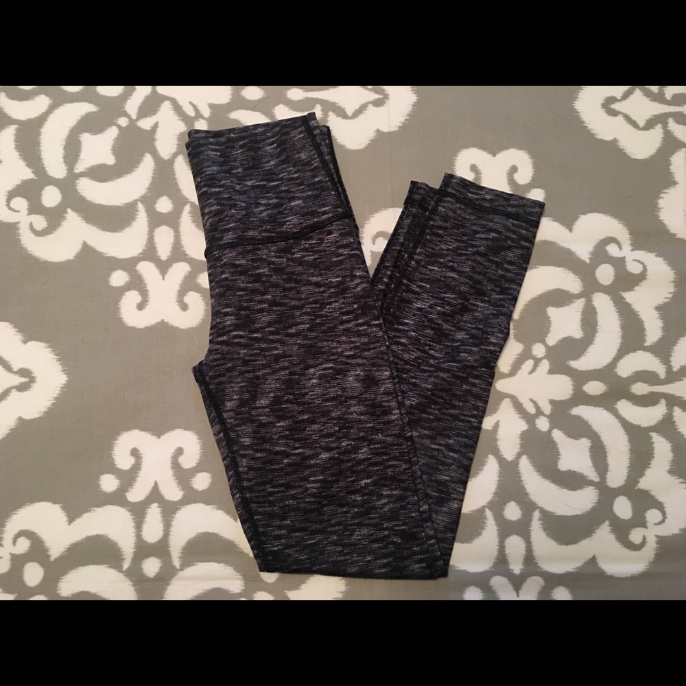 Lululemon wunder under 7/8 dramatic static
